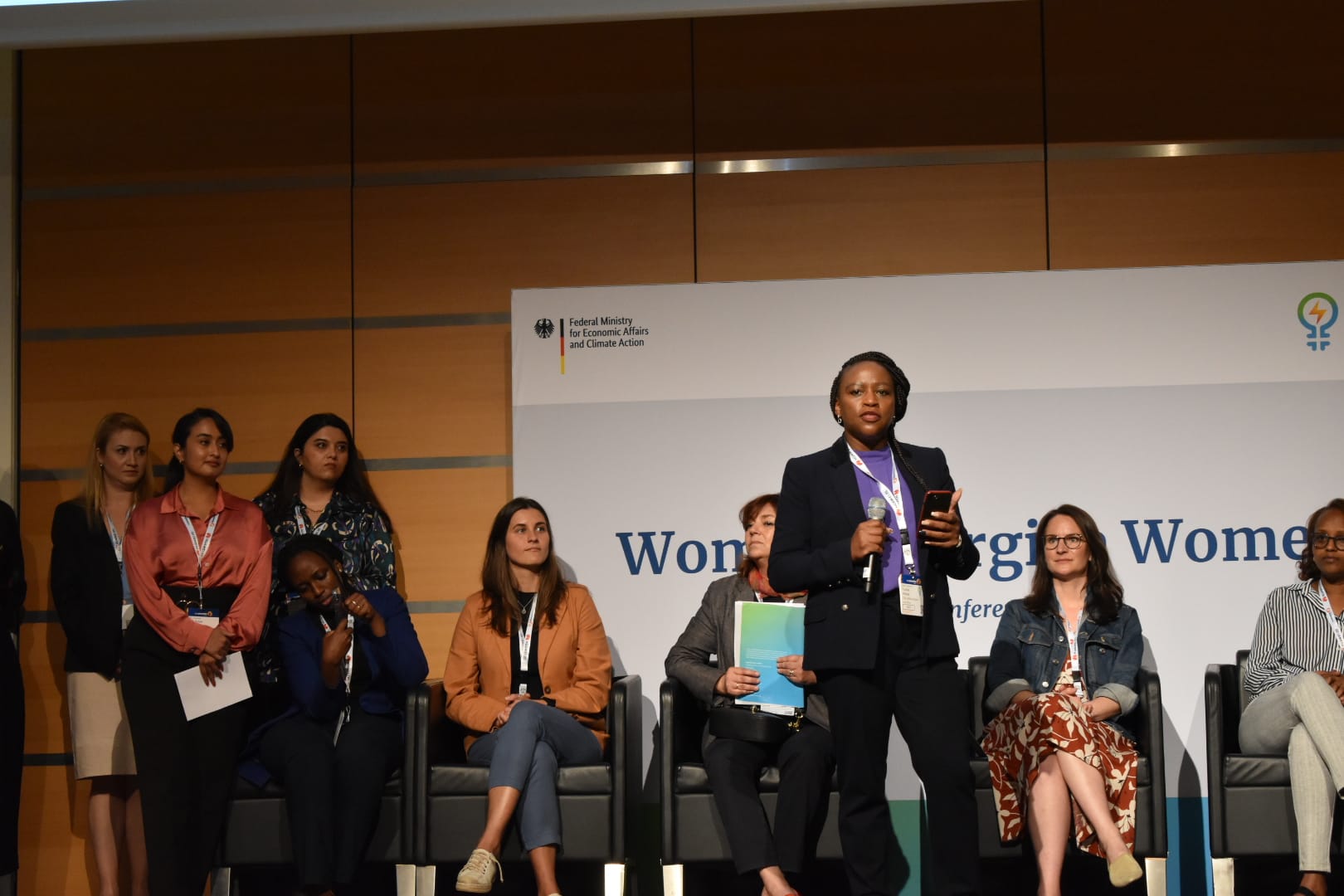 WIE_Rep_GER_Photos_WomenEnergizeWomen_Conference_1